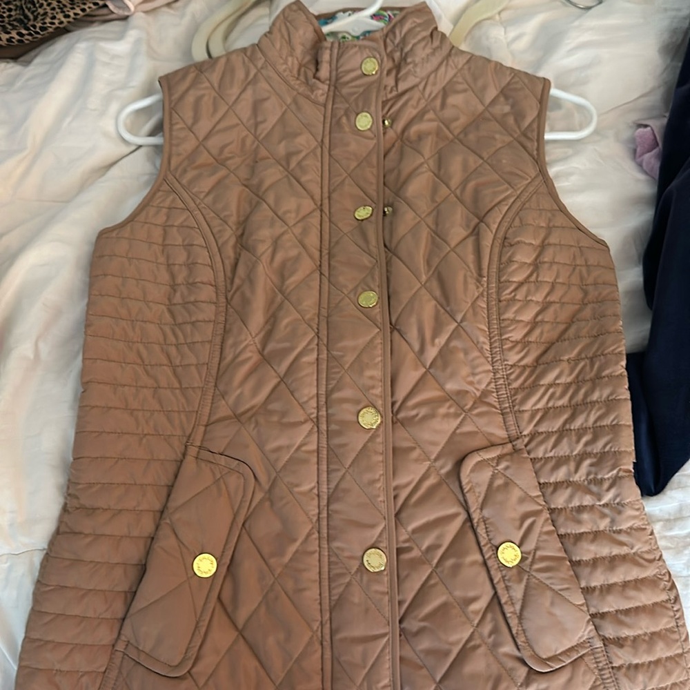 Lilly Pulitzer camel color vest XS